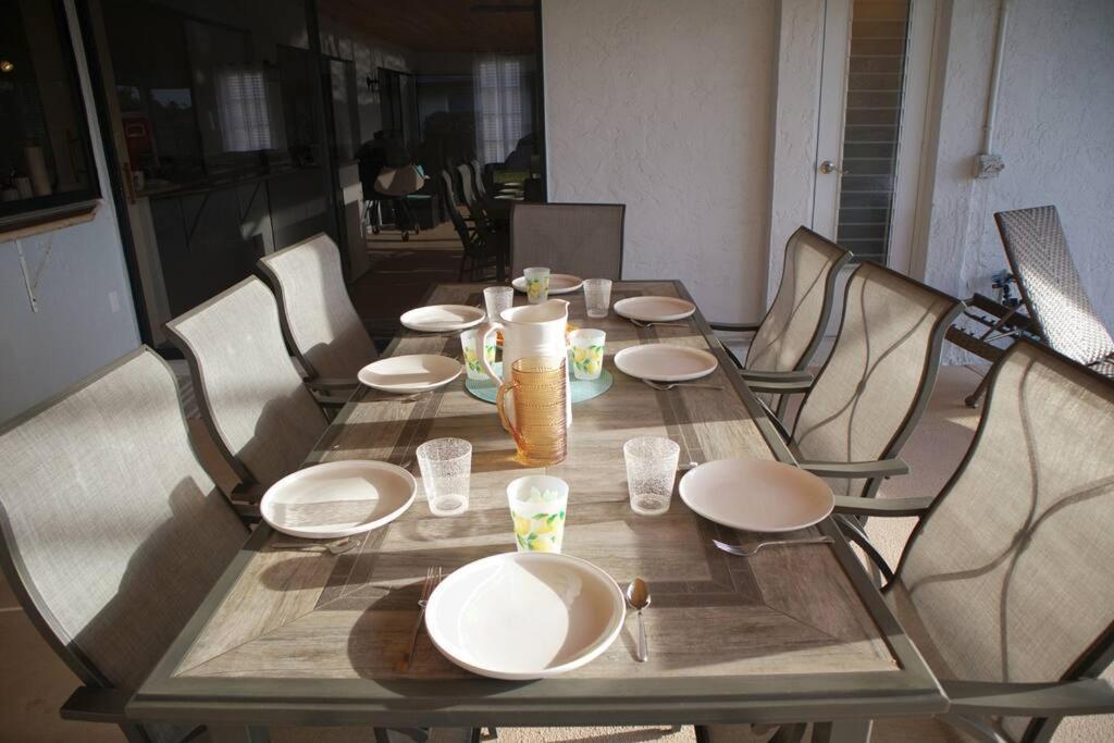 Cozy Retreat, Heated Pool, Water Canal, Bikes,3 Bedroom Кейп Корал Екстериор снимка