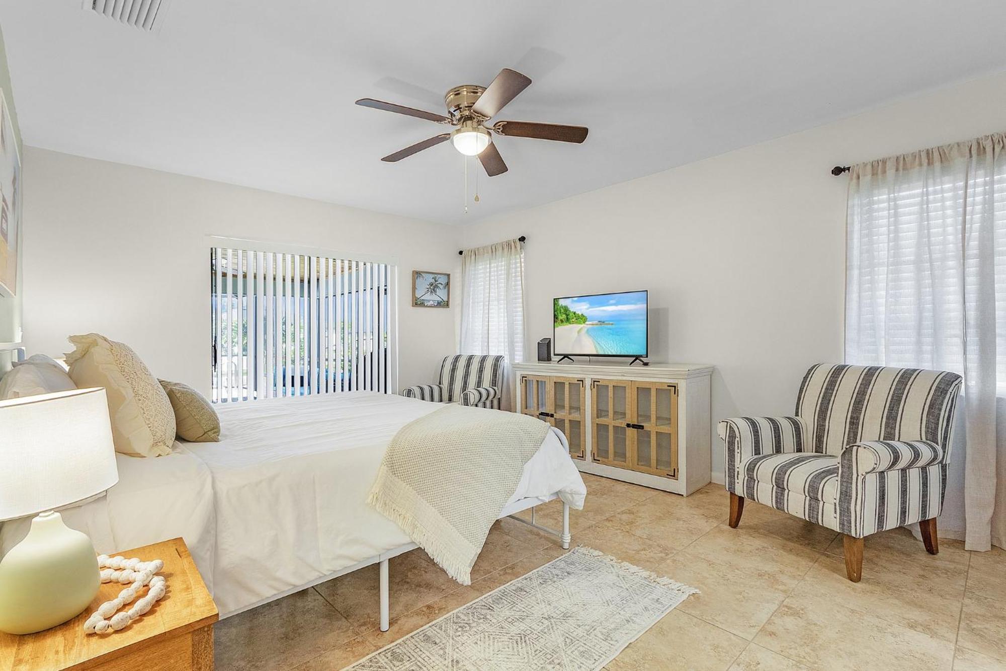 Cozy Retreat, Heated Pool, Water Canal, Bikes,3 Bedroom Кейп Корал Екстериор снимка